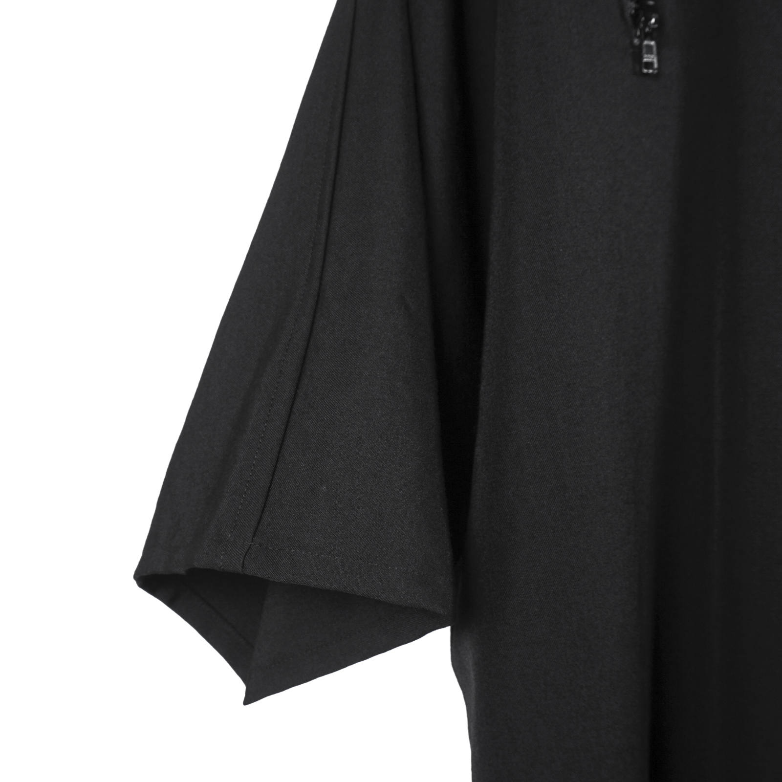 B Yohji Yamamoto ビー ヨウジヤマモト ウールギャバジンショルダージップノーカラーシャツ NH-B55-100 ブラック 1 Yohji Yamamoto - B Yohji Yamamoto ビー ヨウジヤマモト ウール